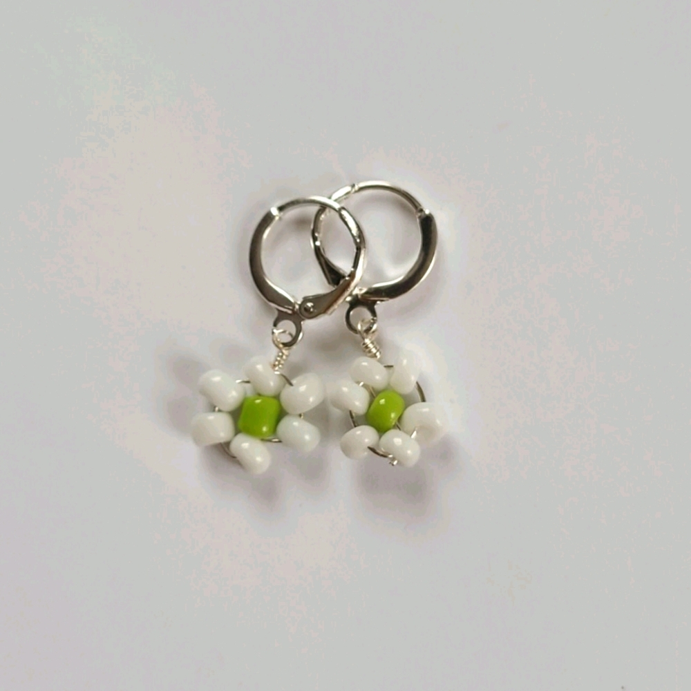 Handmade daisy earrings